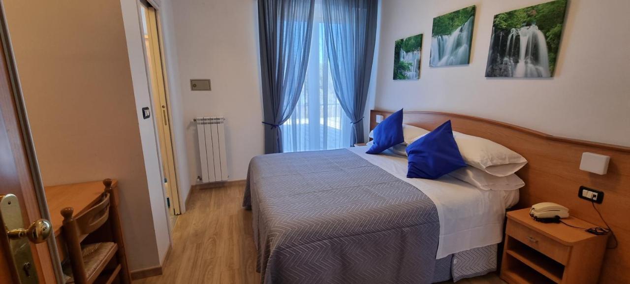 Hotel Mare Blu -- Boutique Pineto Luaran gambar