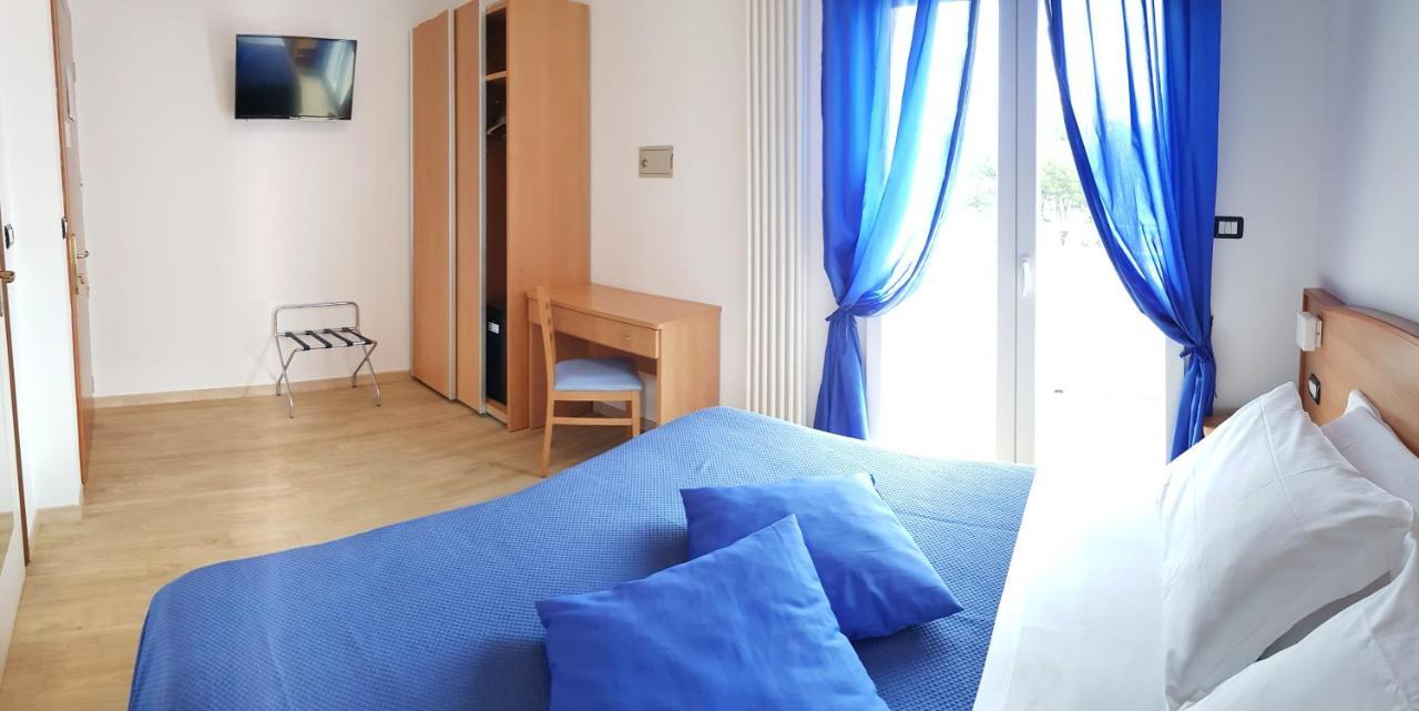 Hotel Mare Blu -- Boutique Pineto Luaran gambar